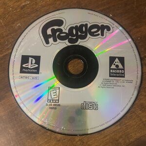 Pre-Owned Loose Disc Only Frogger Arcade Game by Hasbro For Sony Playstation PSX